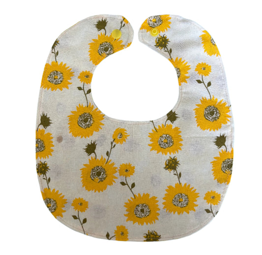 Field of Wishes Newborn Bib 🌼