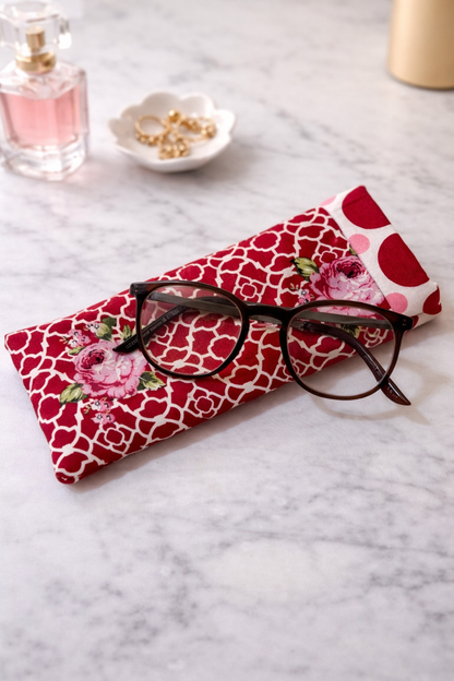 Glasses Sleeve - Scarlet Bloom